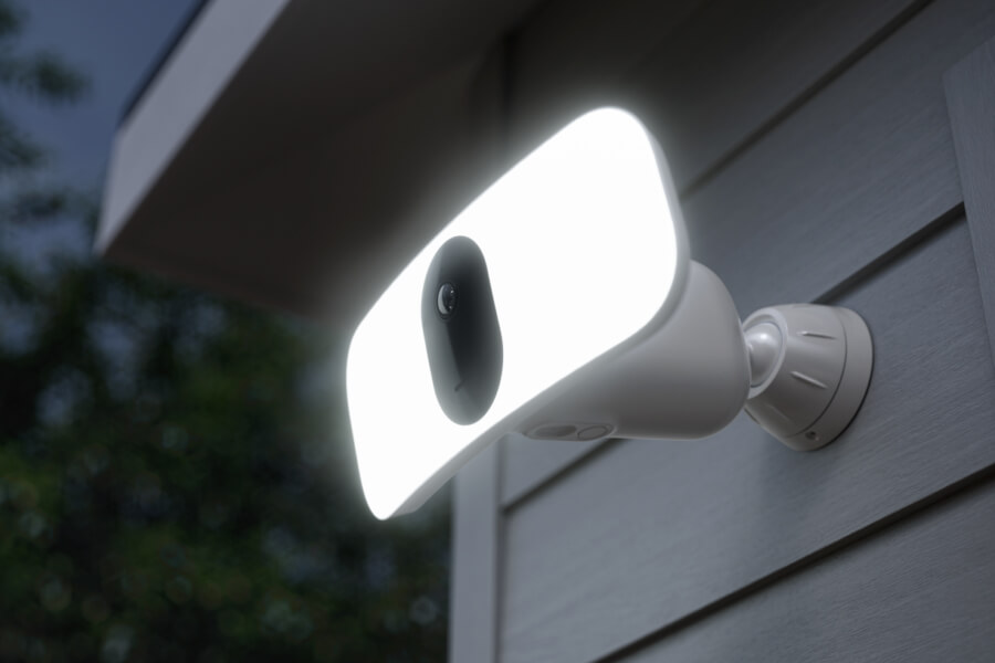 camera surveillance exterieur solaire arlo pro 3 floodlight